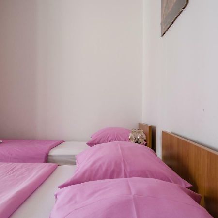 Apartmani Marko มาคาร์สกา ภายนอก รูปภาพ