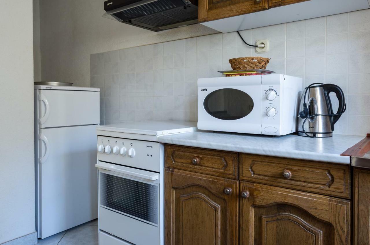 Apartmani Marko มาคาร์สกา ภายนอก รูปภาพ