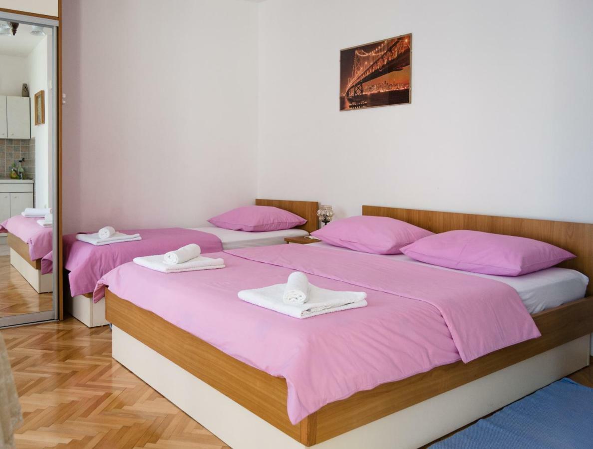 Apartmani Marko มาคาร์สกา ภายนอก รูปภาพ