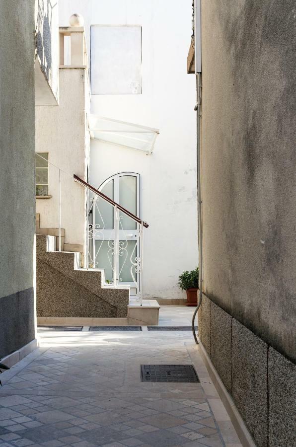 Apartmani Marko มาคาร์สกา ภายนอก รูปภาพ