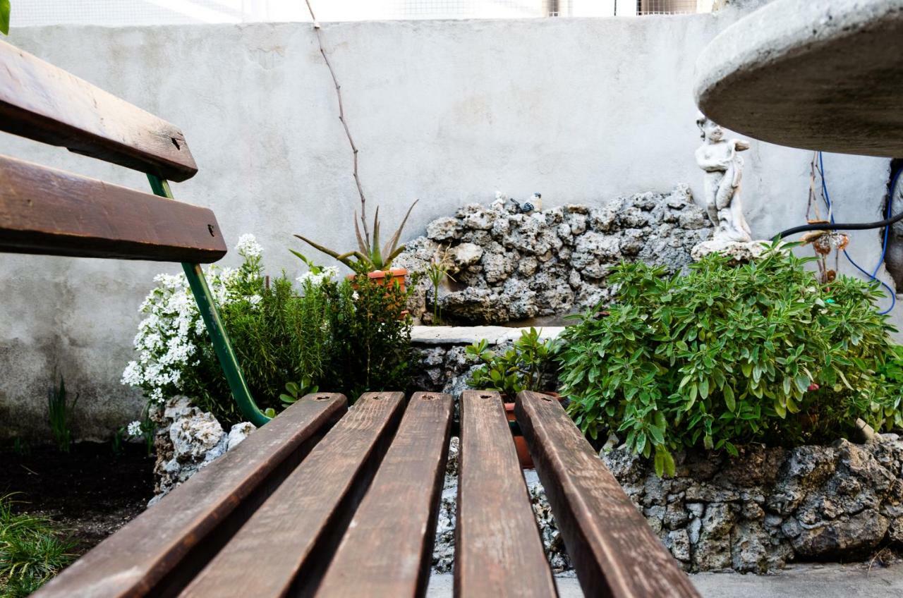 Apartmani Marko มาคาร์สกา ภายนอก รูปภาพ